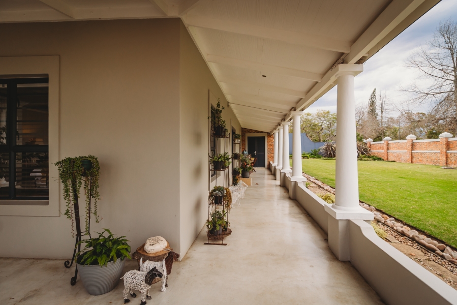 4 Bedroom Property for Sale in Camphersdrift Western Cape